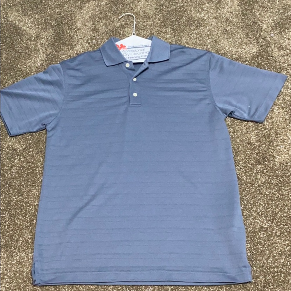 Gray golfing T-shirt